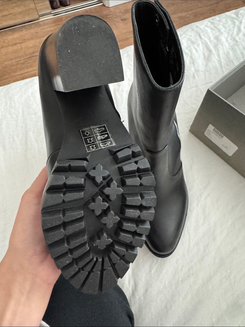 Allsaints Ana crust calf Black Leather Boots - Picture 8 of 12